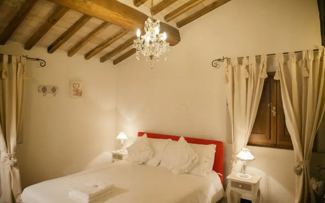 Casa Vacanze Giardino dei Mori ( Grello sas )