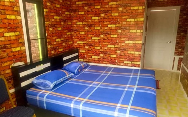 OYO 1092 Sea Of Love