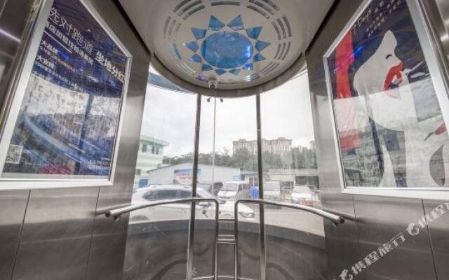 Xi Yue Hotel (Xin Asia Sports City Metro Station Branch)