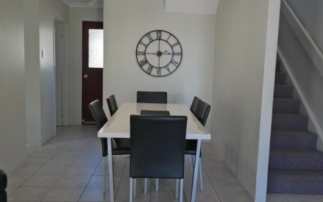 Pelican Shore Villas