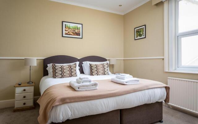 Crossways Guest House Cheltenham
