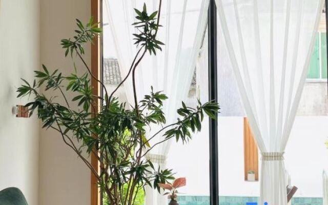 Xichi Banhai Guesthouse