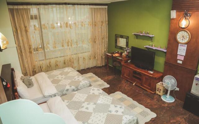Zhongshan 330 Guest House