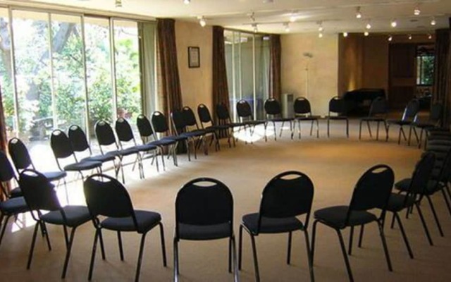 Hotel Acacias de Vitacura