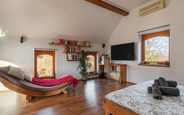 Luxury Vineyard Retreat Matej