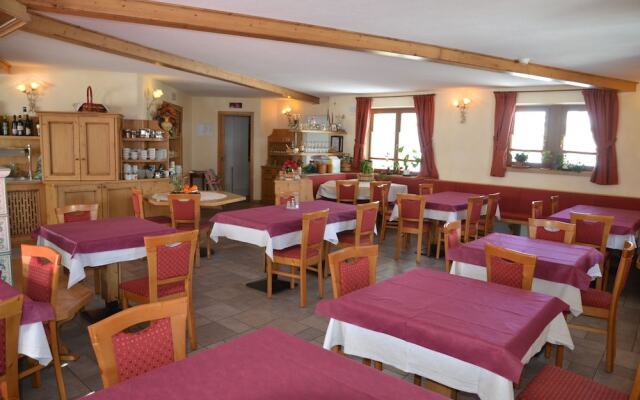 Albergo 2000