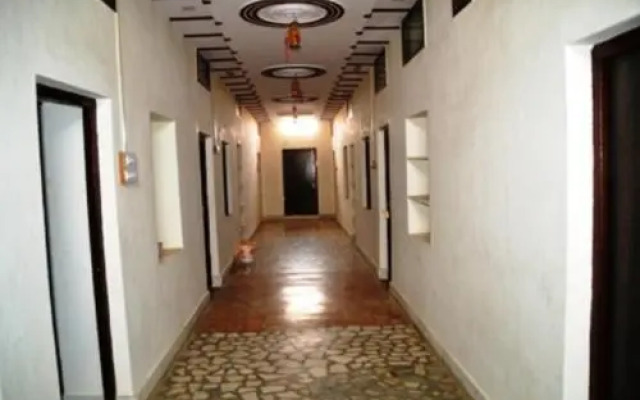 Hotel Parshvanath palace