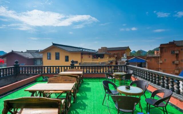Puzhehei Yunshuijian Inn
