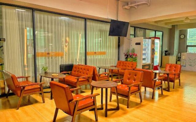 Longhai Yulong Hotel