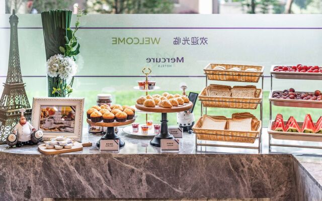 Mercure Shanghai Jiuting