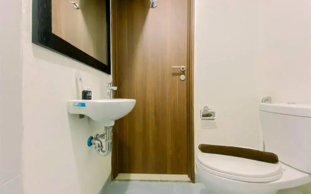 Warm And Homey Studio At Royal Sentul Park Apartment