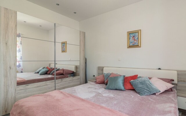 Erin Juricani in Juricani