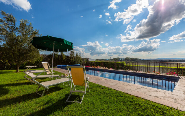 Grand Las Nubes by Inmense