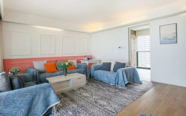 huaji tourism apartment(China Resources Xiaojingwan Store)
