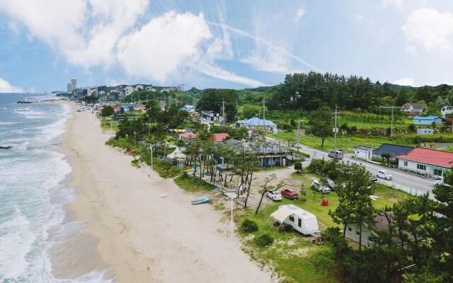 Gangneung Guytack Pension