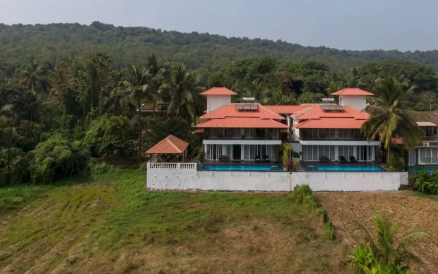 Villa Verona by Hireavilla 6BR With Pool in Parra