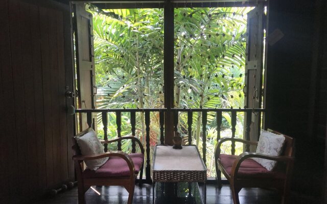 Banban Nannan Library and Guesthome
