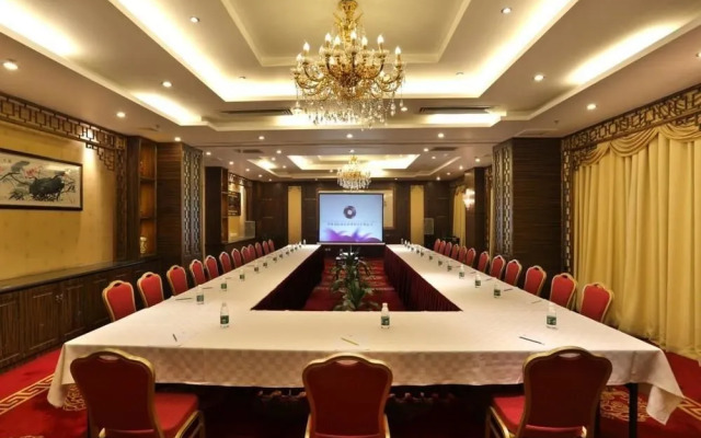 Golden Lotus Herton Seaview Hotel