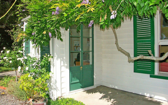 Marlborough Bed And Breakfast