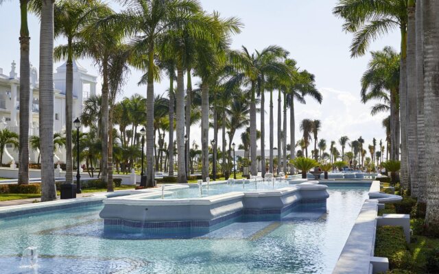 Отель Riu Palace Riviera Maya