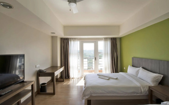 Newtown Plaza Hotel