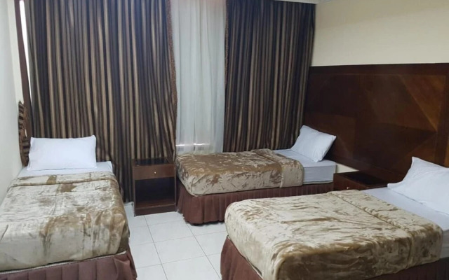 Fal Al Taj Hotel