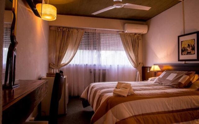 Hotel Los Pinos