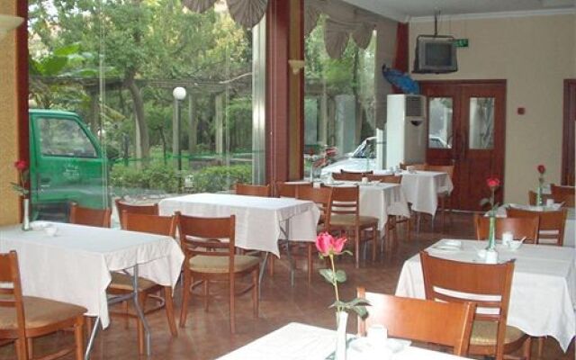 GreenTree Inn Suzhou Railway Station South Square Humble Administrator's Garden Business Hotel