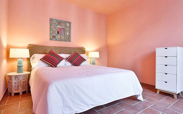 Oyo Apartamentos Enmedio