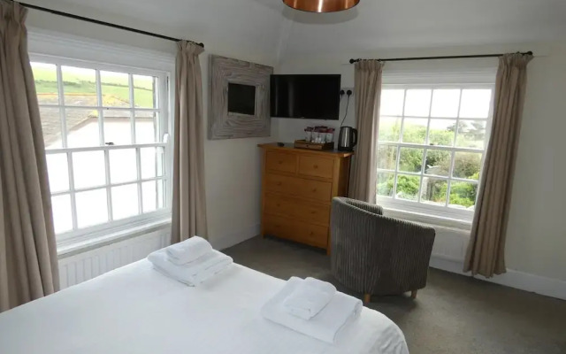 The Sloop Inn