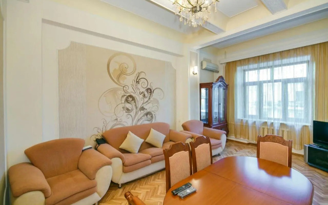 Zarifa Aliyeva Bedroom 1