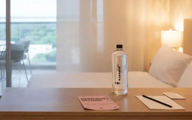 w Comfortable Loft w Balcony in Crespo