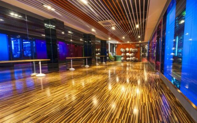 Yujin Hotel