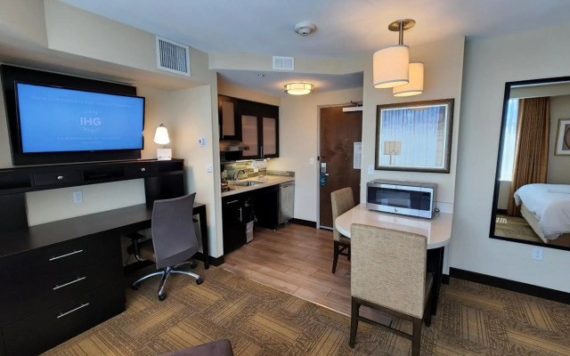 Staybridge Suites Denver Downtown by IHG