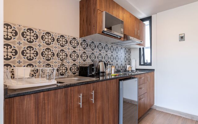 Casai Roma | 2BR | Vast Condo