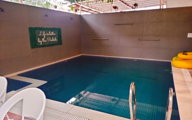 OYO Rooms Bani Park Bhrigu Marg