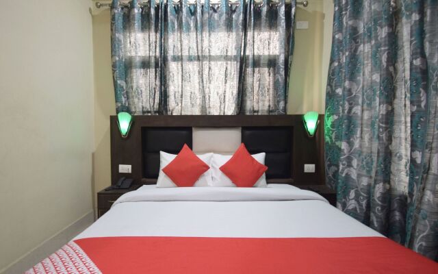 OYO 12202 Hotel Samar