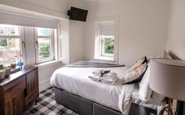 Cardross Inn