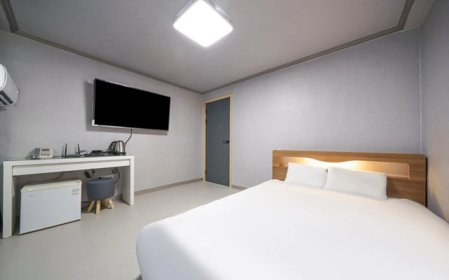 Gyeongju Eupseong Stay