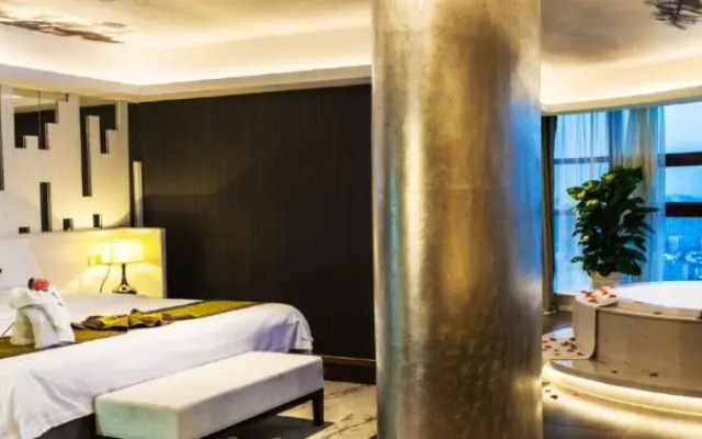 Ace International Hotel