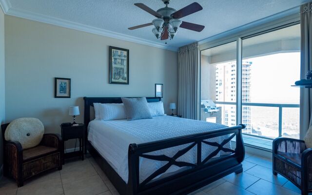 Spacious Condo at 3 Portofino