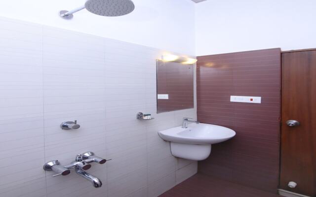 OYO 11374 Hotel Pearl View Residency