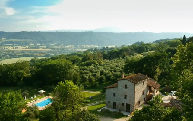 Casale in Teverina