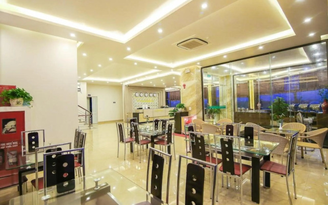 Ha Long New Day Hotel