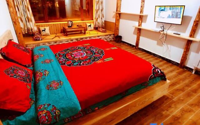 Wuchang Xuegu Another Home Hotel
