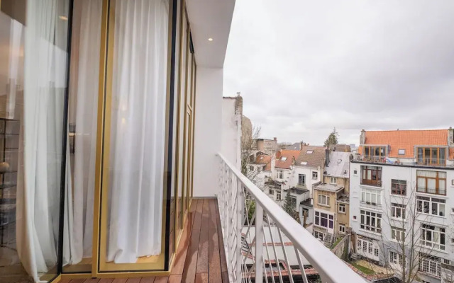 New Apartment Center of Trendy St Gille