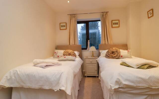 Woodside Cottage