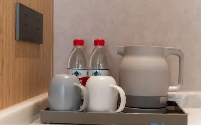 Mijia Wenyue Hotel (Beijing Jijiamiao Subway Station Branch)