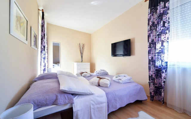 Deluxe Apartment Valentina