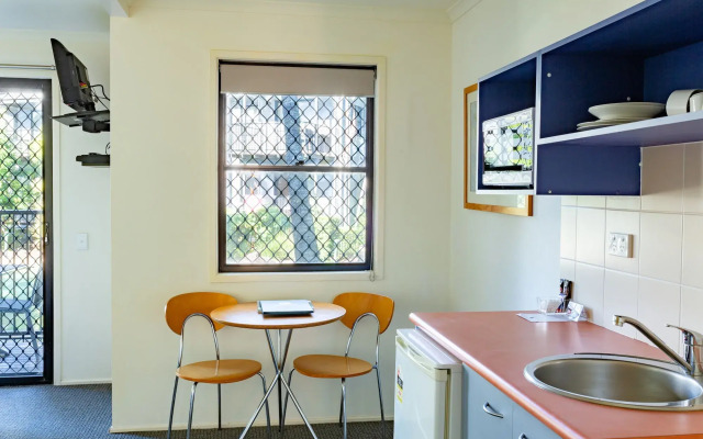 Noosa Lakes Resort